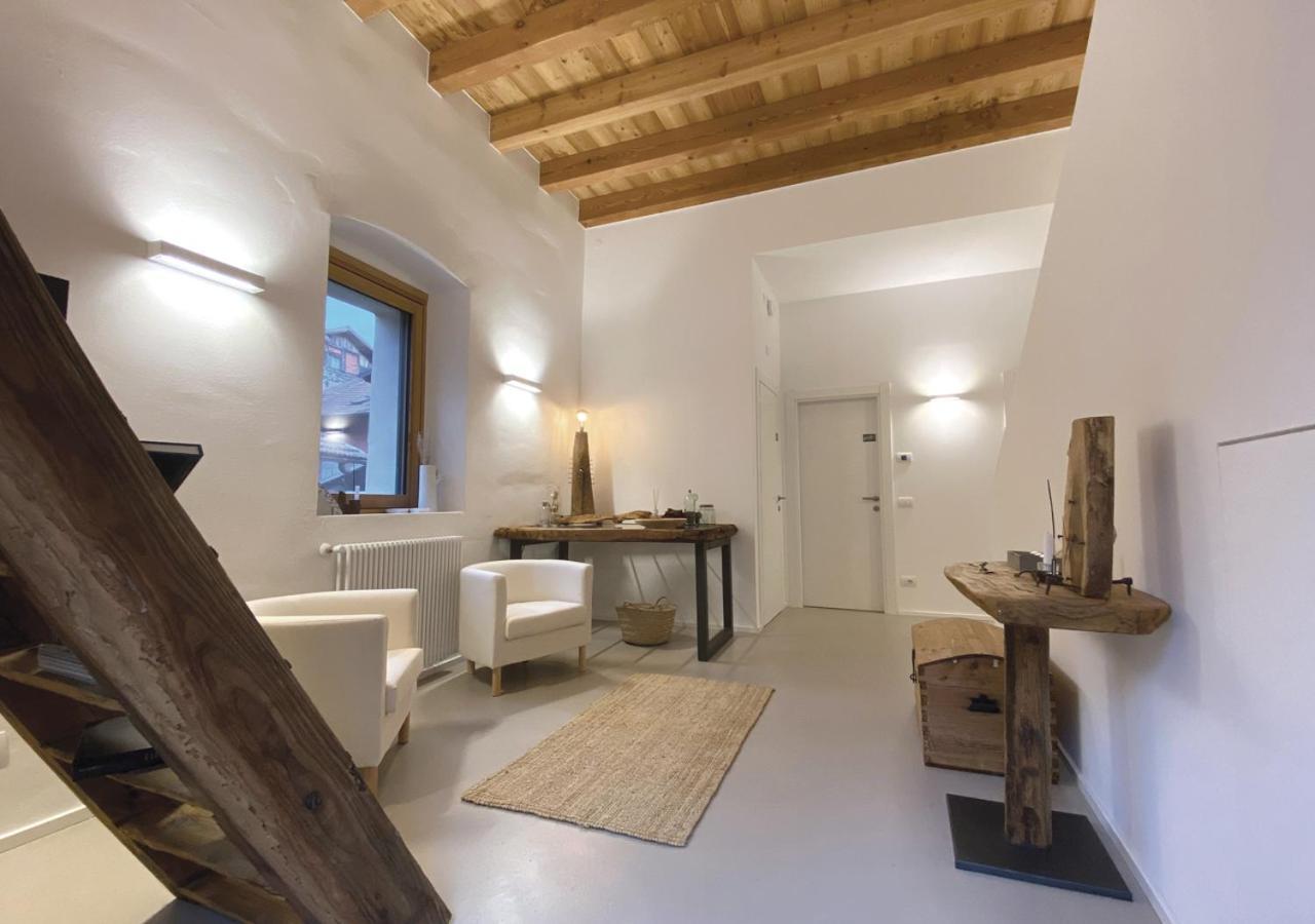 Agriturismo Farmhouse La Barberina Calceranica al Lago Exteriör bild